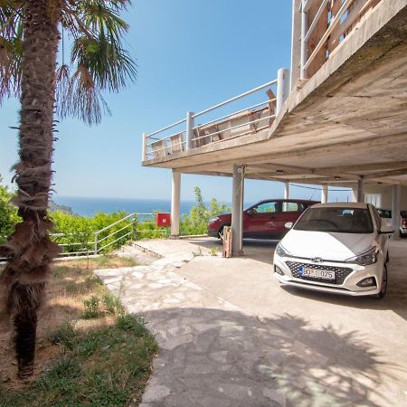 Mum'S Apartment Petrovac Eksteriør bilde