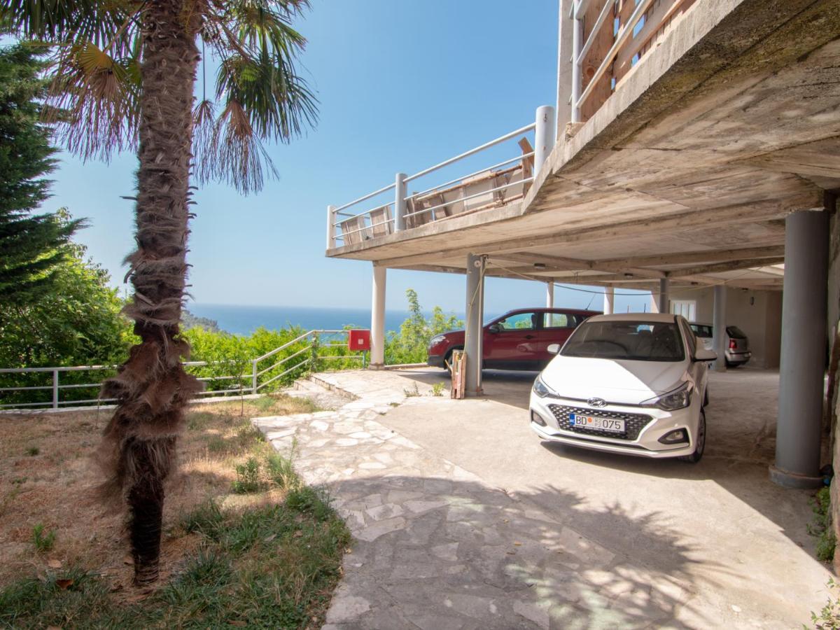 Mum'S Apartment Petrovac Eksteriør bilde